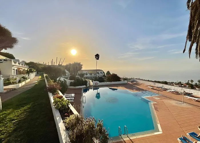 דירה Rest&pool טקורונטה